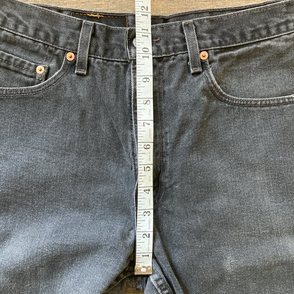 Vintage 2000 Black Levi's 505 32W x 32L - Made in USA - Picture 12 of 14